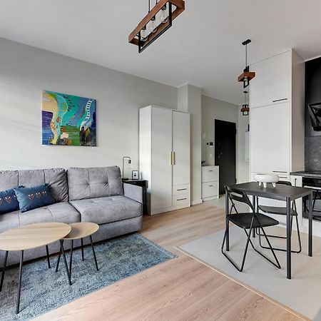 Doki Living & Foodhall By Downtown Apartments Gdansk Dış mekan fotoğraf