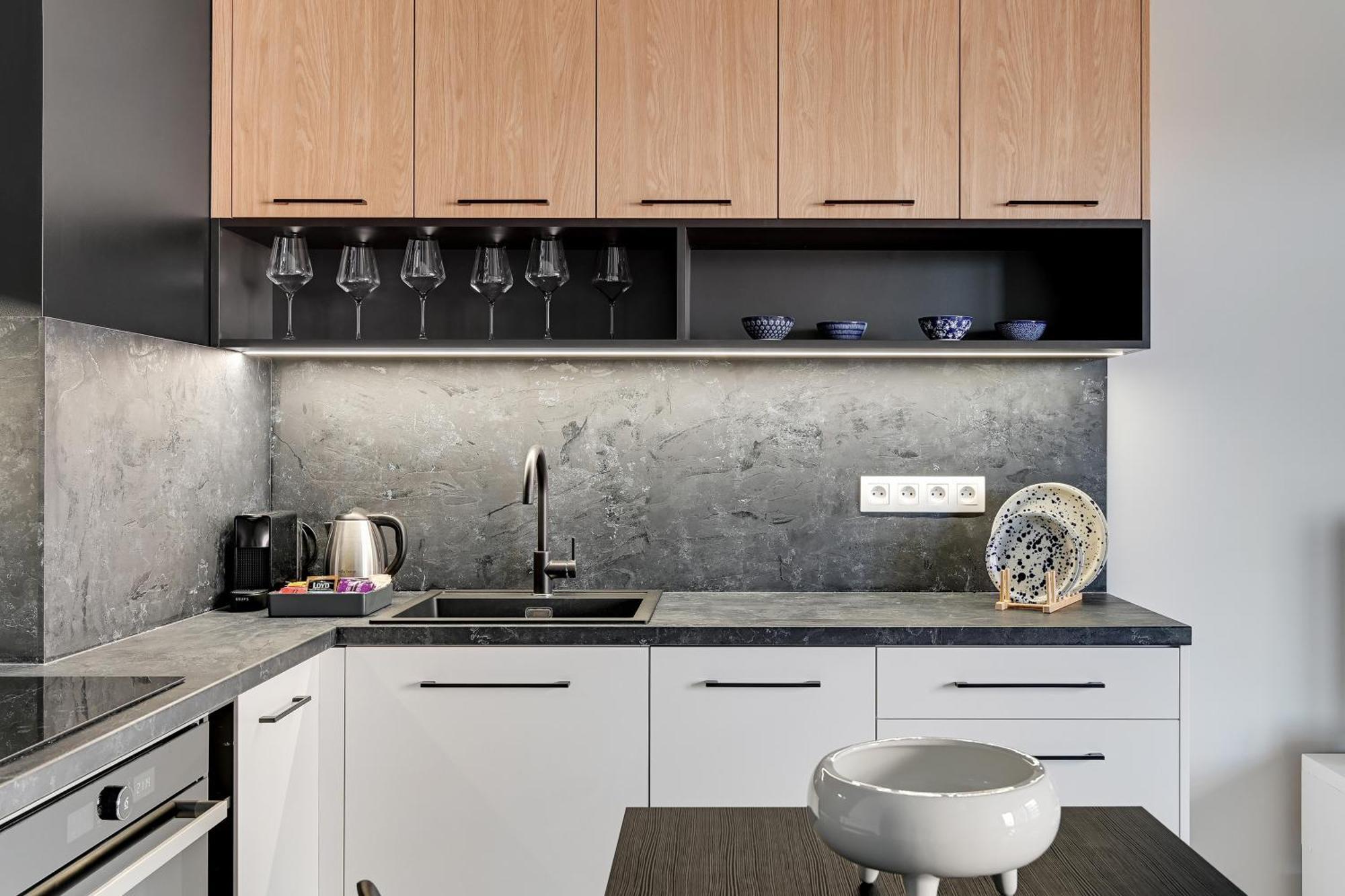 Doki Living & Foodhall By Downtown Apartments Gdansk Oda fotoğraf