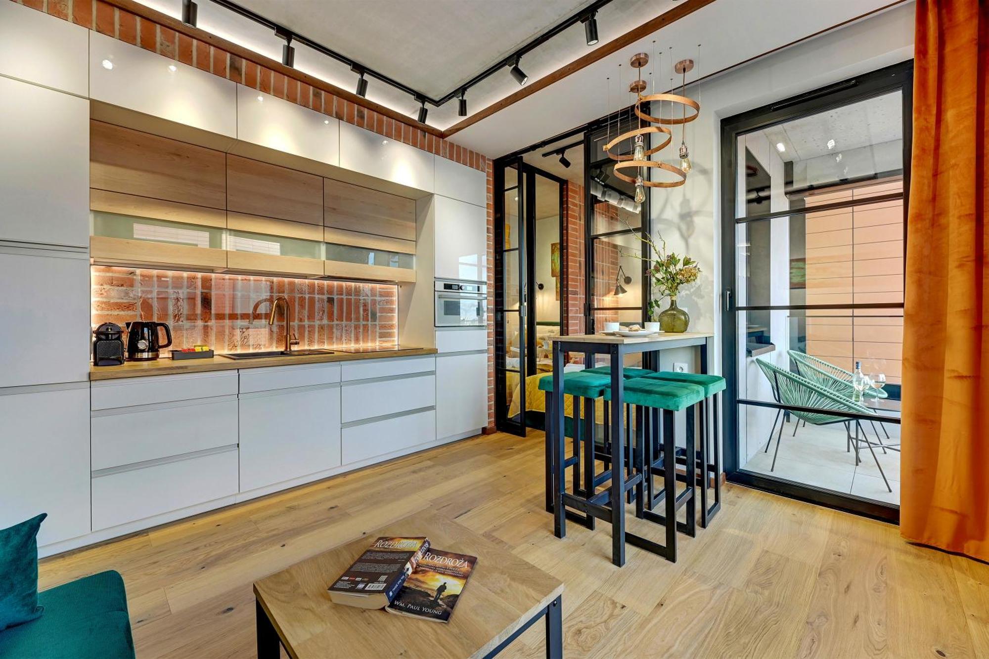 Doki Living & Foodhall By Downtown Apartments Gdansk Oda fotoğraf