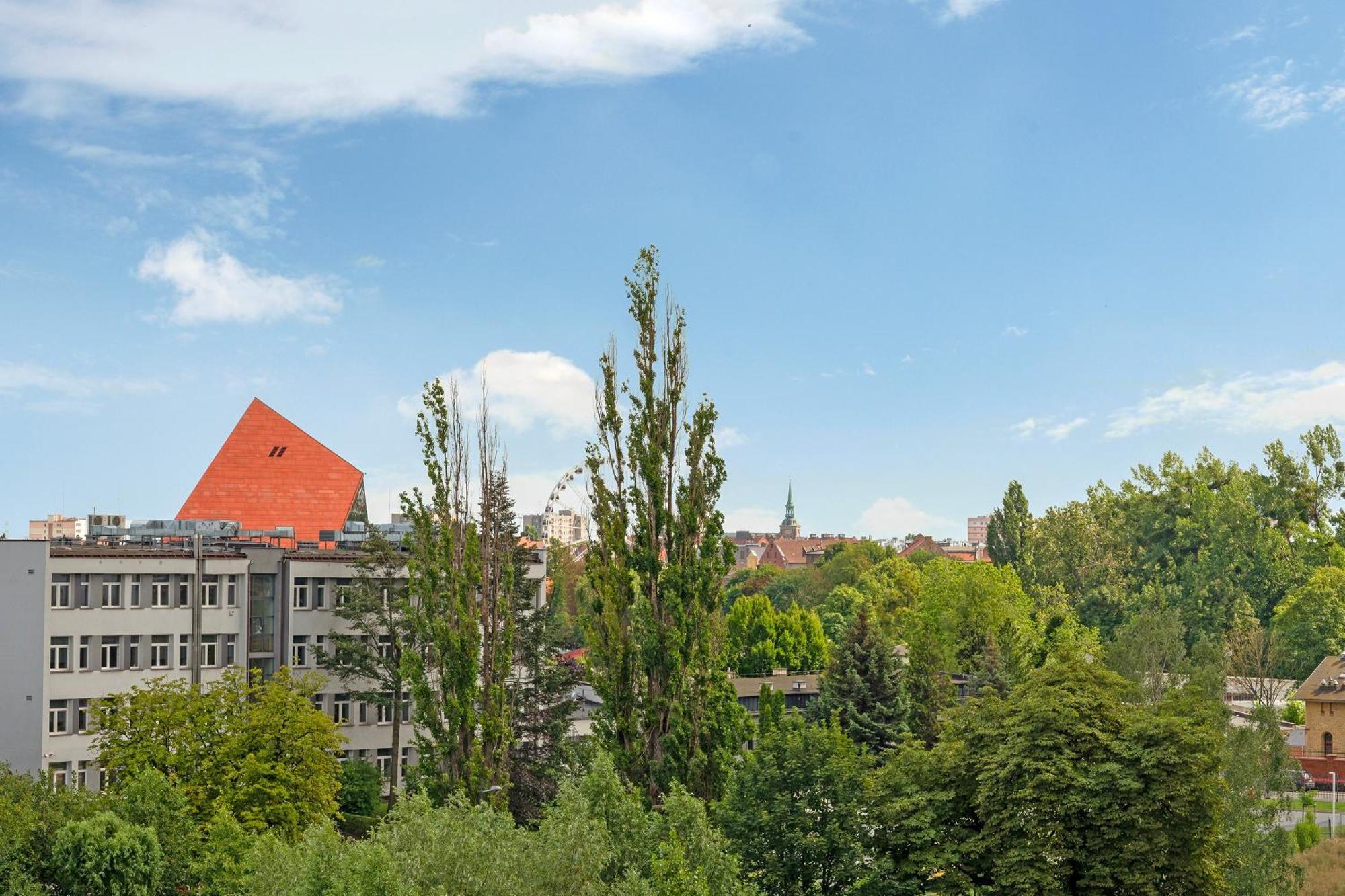 Doki Living & Foodhall By Downtown Apartments Gdansk Oda fotoğraf
