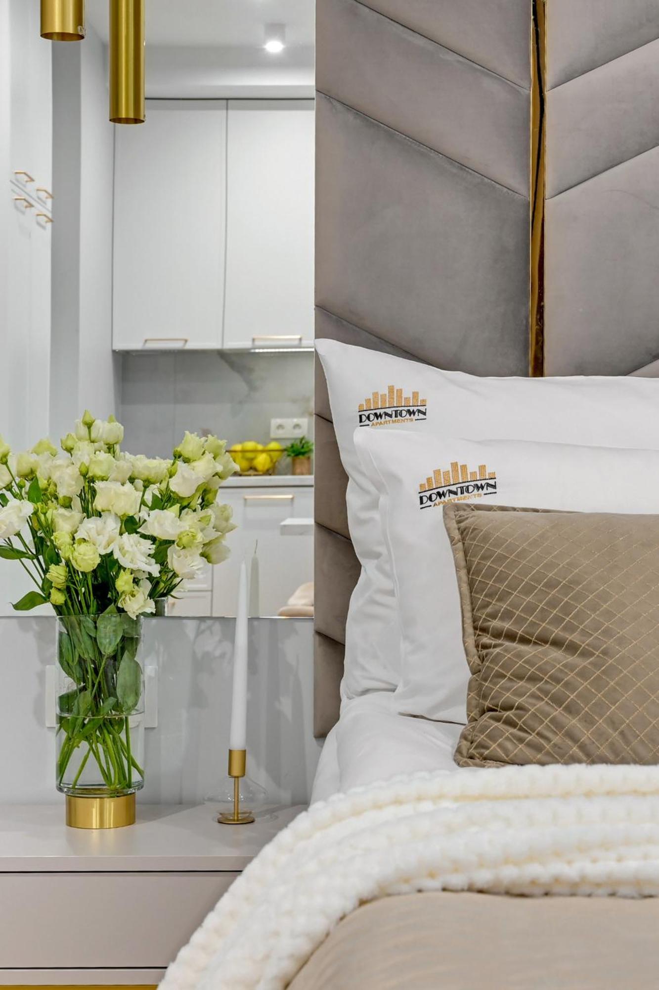 Doki Living & Foodhall By Downtown Apartments Gdansk Dış mekan fotoğraf