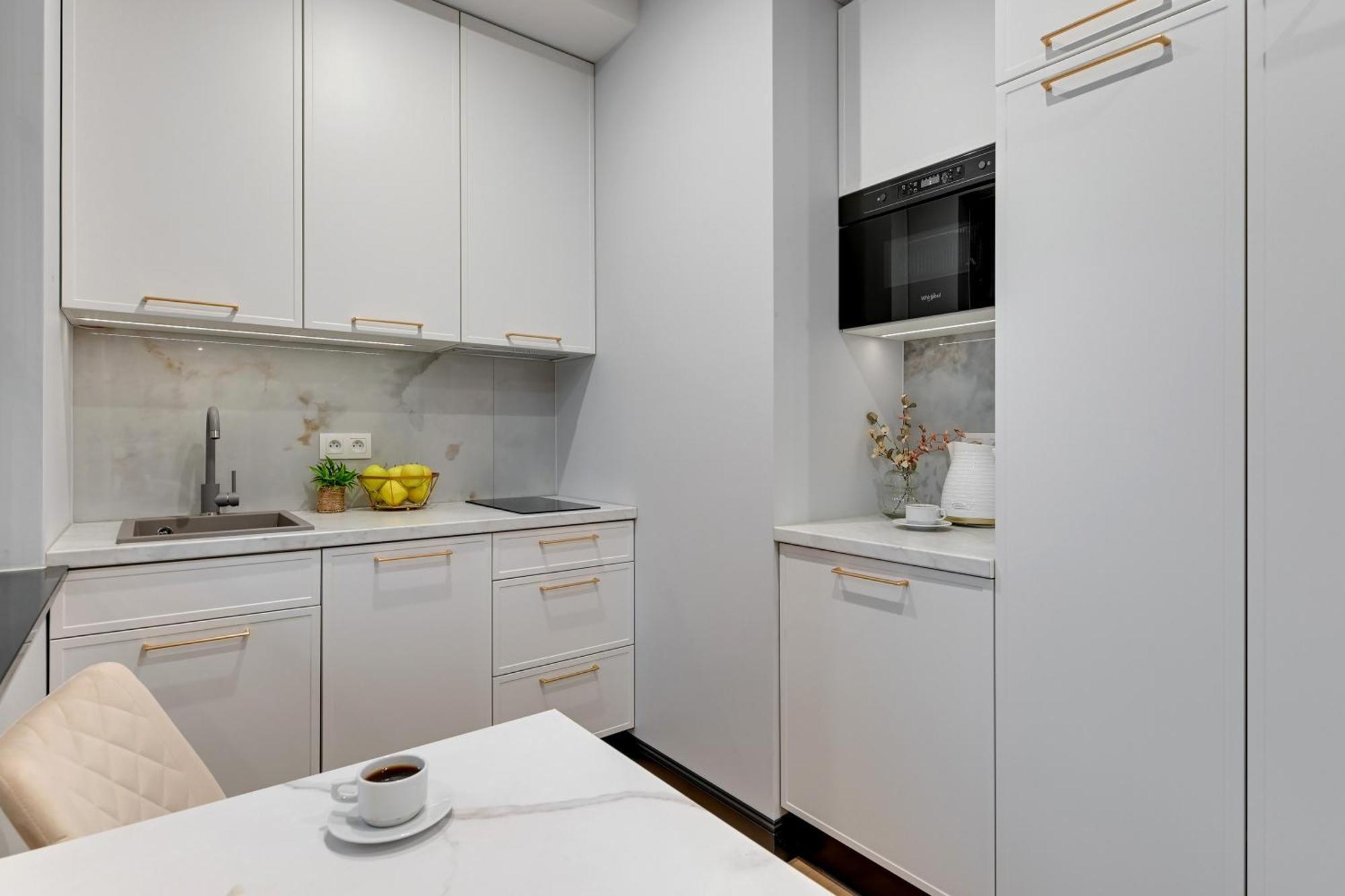 Doki Living & Foodhall By Downtown Apartments Gdansk Oda fotoğraf